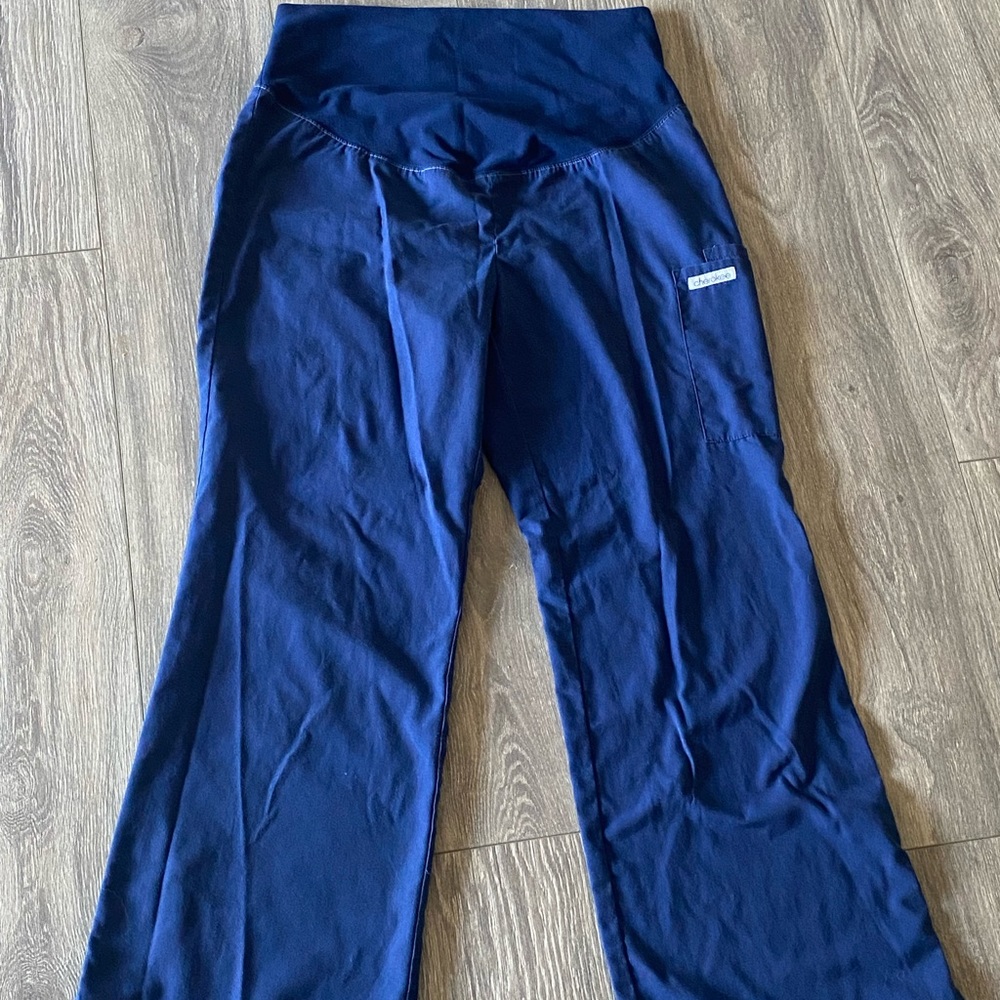 Womens maternity scrub pants, small